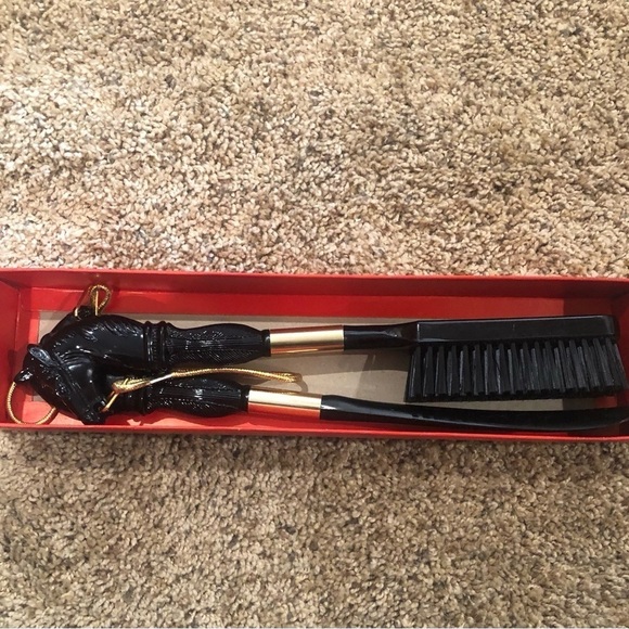 Brush and shoehorn set /horses on top /Unique, in original box, plastic - Picture 5 of 6